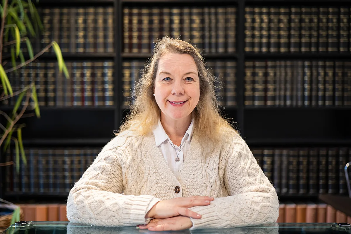 Birgit, Buchhaltung