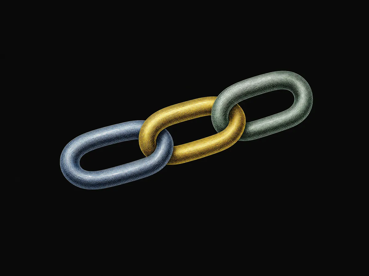 Kette mit einem blaugrauen, einem goldenen und einem grünen Glied